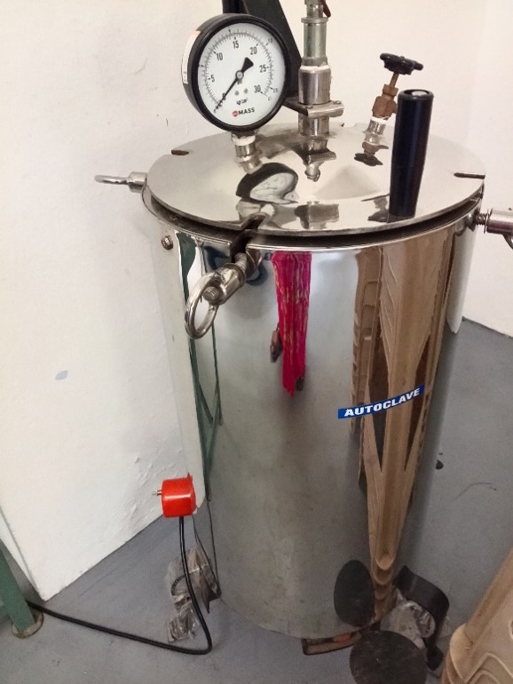 Autoclave